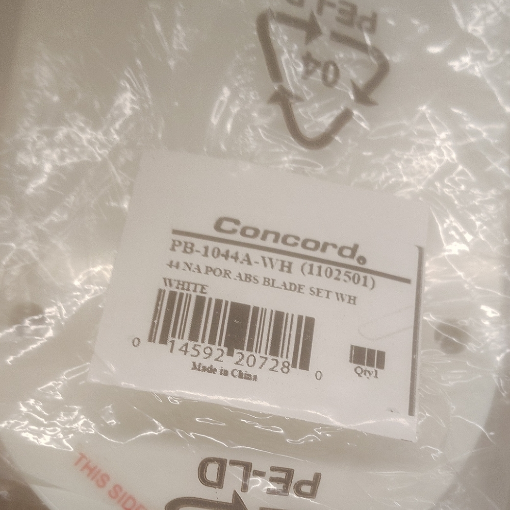 Concord White Blade Set